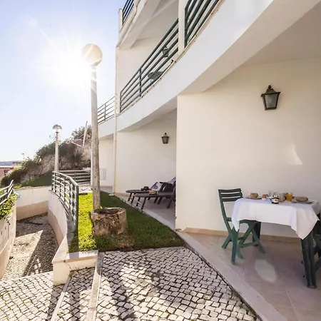 Paradise - By Smarthomes アパート