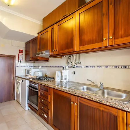 Paradise - By Smarthomes アパート